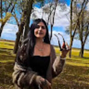 Meet your Posher, Carla